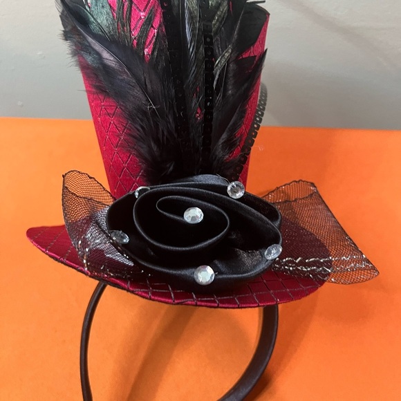 Elegant Black and Pink Fascinator Headband - Picture 9 of 11
